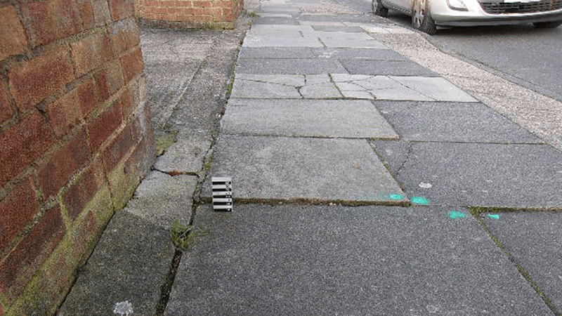 Footway trip hazard