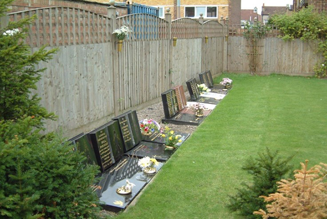 Bexleyheath cemetery Memorial Garden