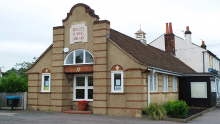 Bexley village library from road view.